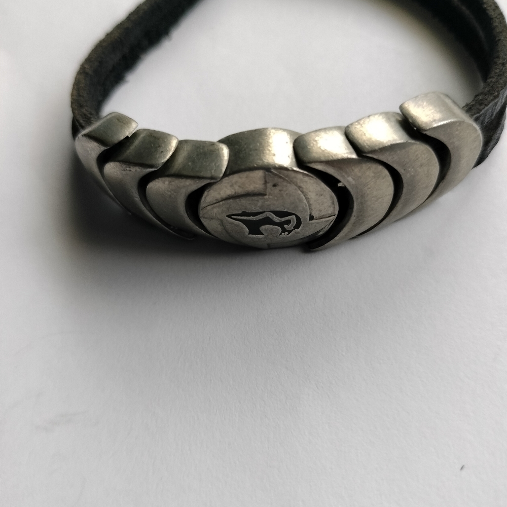 Native American Bear Pewter Leather Unisex Bracelet